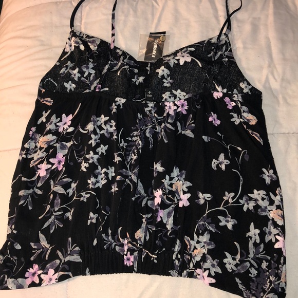 Express sleeveless floral blouse size small - Picture 11 of 11